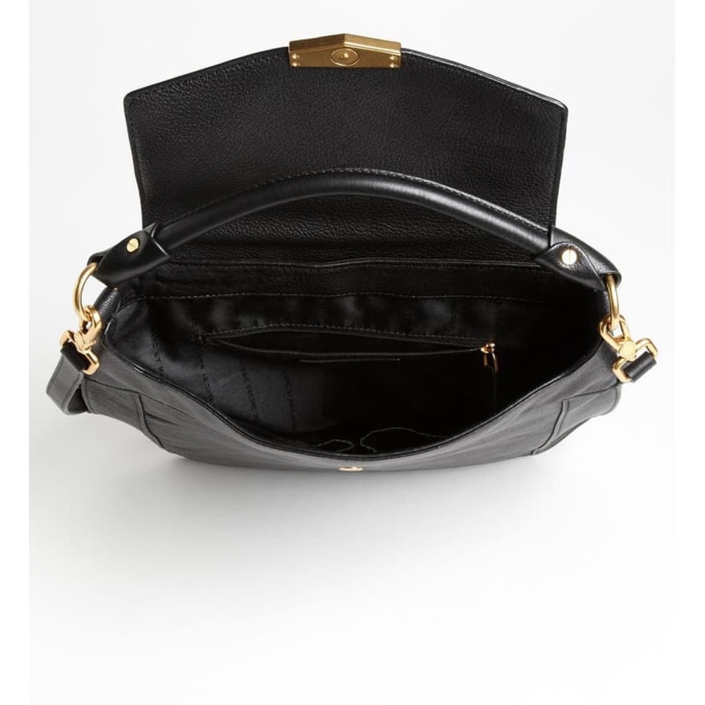 Marc Jacobs Handbag - Picture 3 of 8